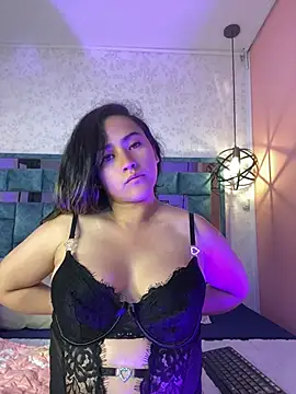 Snapshot of sophia_pink20 chatting on 08/03/26, 12:10 sophia pink20 online show from 08/03/26, 12:10