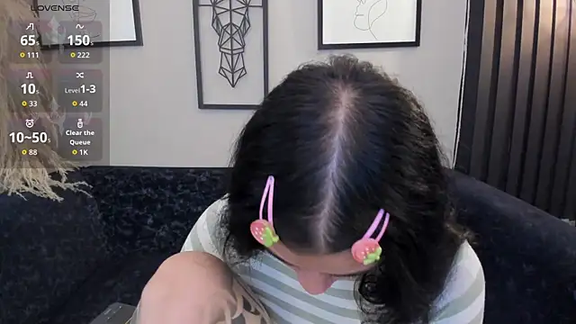 Kiki Cam   online show from 08/04/26, 01:25
