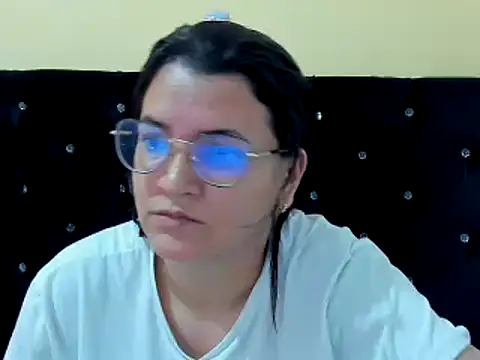 MARILYN GARCIA online show from 12/18/24, 03:55