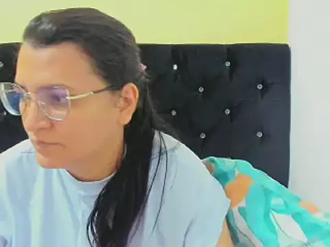 MARILYN GARCIA online show from 12/24/24, 04:08