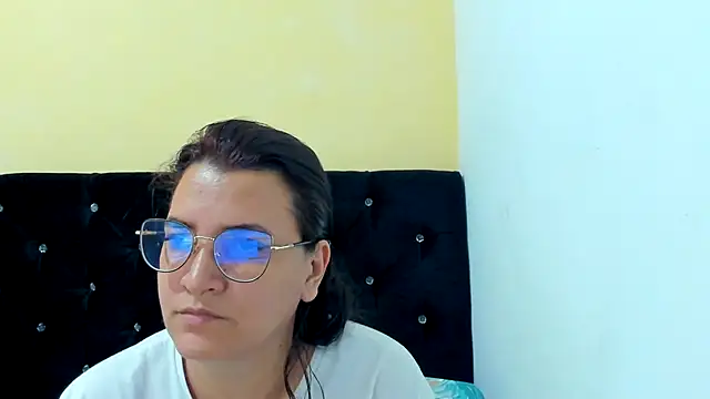 MARILYN GARCIA online show from 12/30/24, 10:34