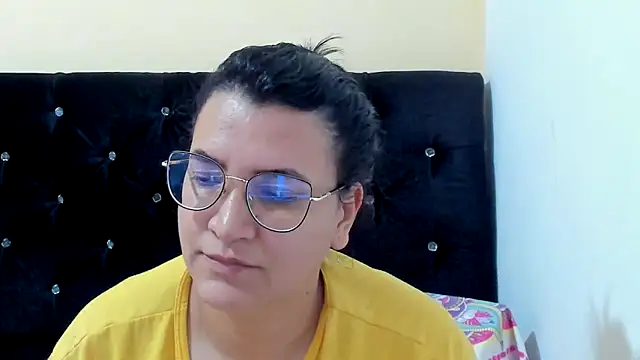 MARILYN GARCIA online show from 01/04/25, 09:31