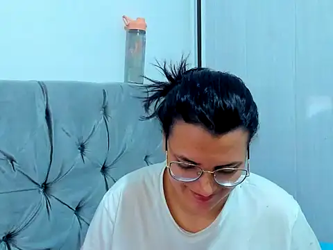 MARILYN GARCIA online show from 01/14/25, 01:15