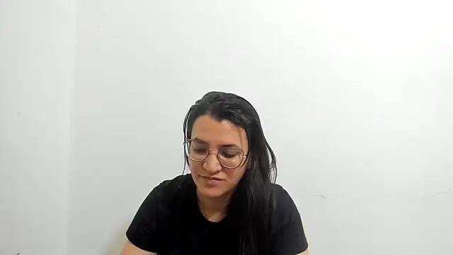 MARILYN GARCIA online show from 09/16/25, 01:23