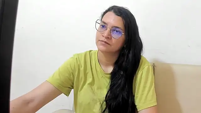 MARILYN GARCIA online show from 03/03/26, 02:56