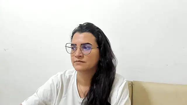 MARILYN GARCIA online show from 03/06/26, 02:19