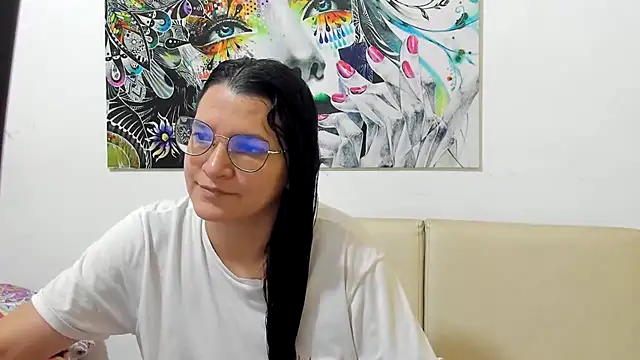 MARILYN GARCIA online show from 03/23/26, 10:36