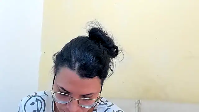 MARILYN GARCIA online show from 03/31/26, 05:57