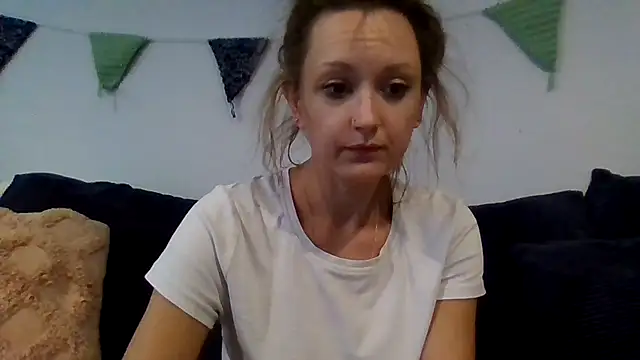 sensins  online show from 08/06/26, 05:04