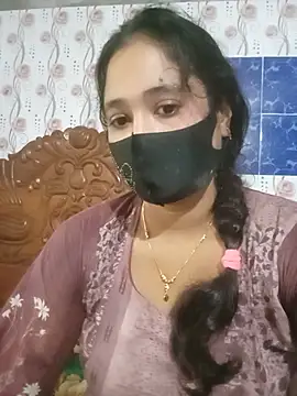 Snapshot of Ruhi-27 chatting on 08/07/26, 04:36 Ruhi-27 online show from 08/07/26, 04:36