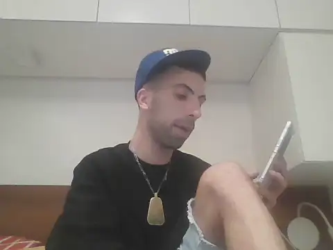 Snapshot of LamafiaDelAmor79 chatting on 08/08/26, 10:28 LamafiaDelAmor79 online show from 08/08/26, 10:28