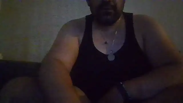 Snapshot of knowduke80 chatting on 08/09/26, 12:34 knowduke80 online show from 08/09/26, 12:34