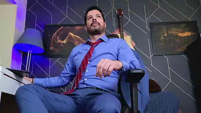 ChrisKox online show from 11/30/25, 05:28