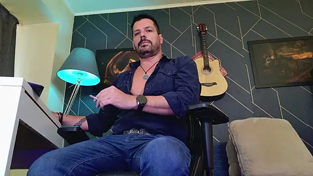 ChrisKox online show from 03/25/26, 03:07