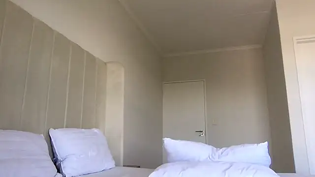 xBUSTY CANDYx online show from 01/26/25, 09:08