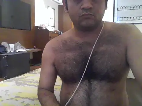 Snapshot of rarindam17 chatting on 03/10/26, 01:10 rarindam17 online show from 03/10/26, 01:10