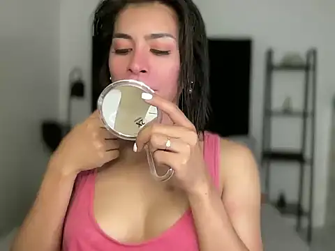 your bianca69 online show from 03/04/25, 01:23