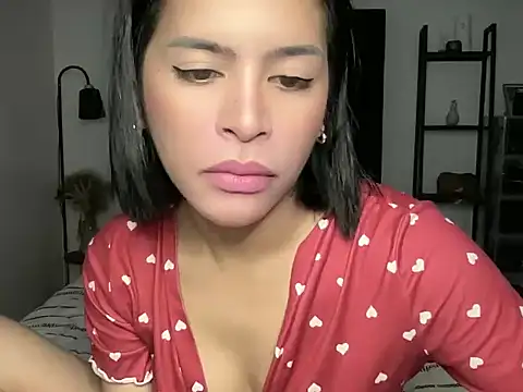 your bianca69 online show from 10/18/25, 12:02