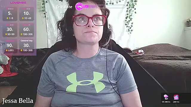 Snapshot of JessaBella chatting on 05/19/26, 04:13 JessaBella online show from 05/19/26, 04:13