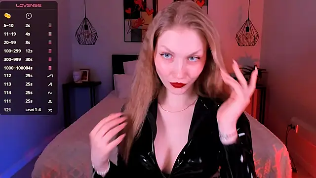 Snapshot of DakotaMabs chatting on 03/01/26, 01:02 DakotaMabs online show from 03/01/26, 01:02