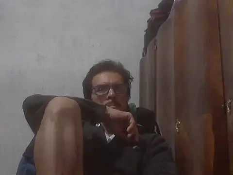 Snapshot of el_principe_hot chatting on 09/14/25, 02:00 el principe hot online show from 09/14/25, 02:00