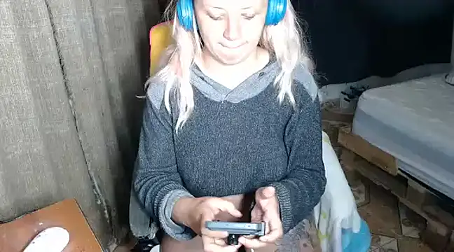 kattydirtylol online show from 01/18/25, 01:08