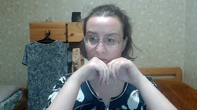 Smart Rose online show from 10/13/25, 07:47