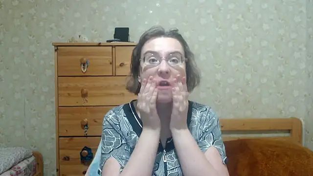 Smart Rose online show from 02/18/26, 05:20