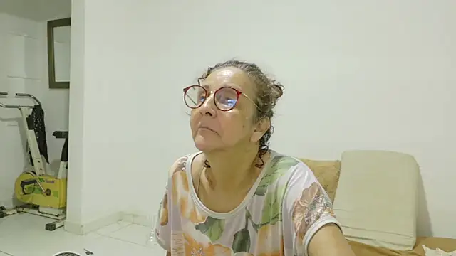 irisconde online show from 01/15/26, 03:49