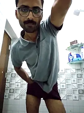 krishna8035 online show from 09/18/25, 02:19