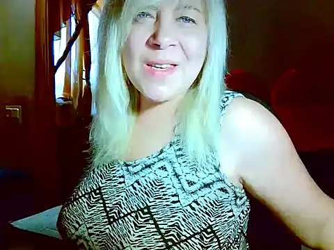 AgoniA7 online show from 05/16/26, 06:43