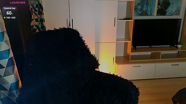 MilanaOmg online show from 04/09/26, 08:03