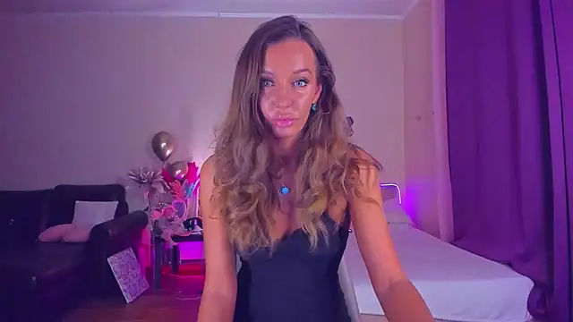 EmmaAbramson online show from 12/16/25, 04:01