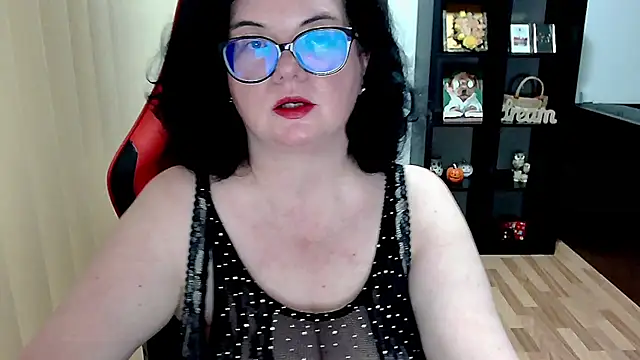 MissTroublle online show from 05/26/26, 10:00