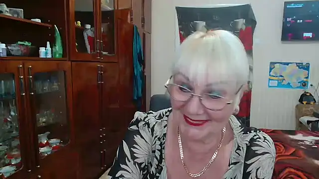 Snapshot of JenaCheim chatting on 05/14/26, 05:47 JenaCheim online show from 05/14/26, 05:47