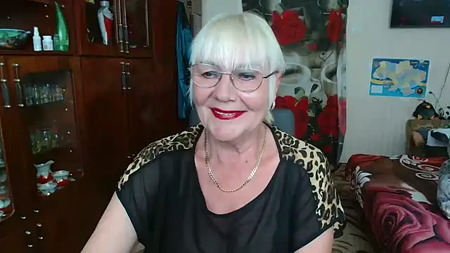 Snapshot of JenaCheim chatting on 06/30/26, 05:30 JenaCheim online show from 06/30/26, 05:30