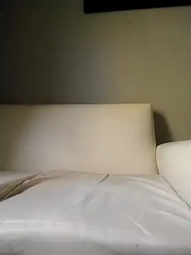 E f online show from 11/03/25, 12:28