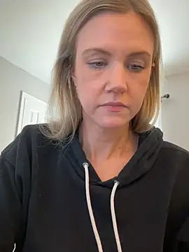 Snapshot of Kay_Cakes chatting on 02/04/26, 07:20 Kay Cakes online show from 02/04/26, 07:20