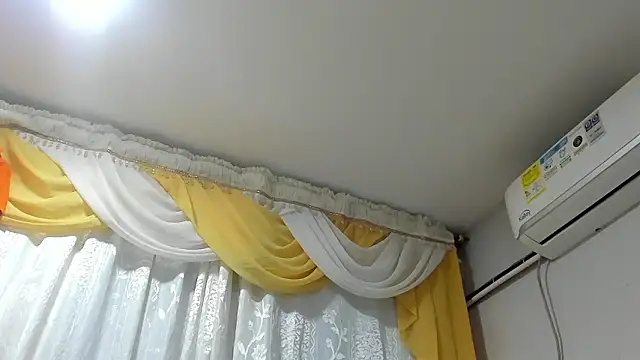 SandraGoldstein online show from 12/05/24, 01:58