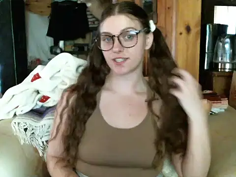 katie kitten38 online show from 04/20/26, 02:31