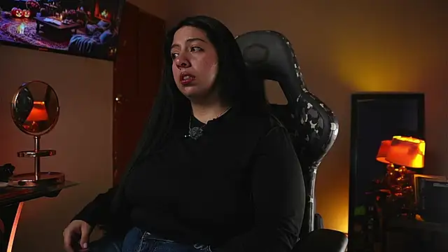 coraline latin online show from 09/24/25, 11:52