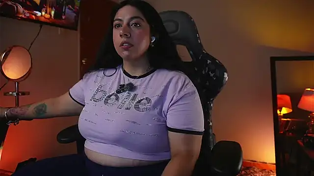 coraline latin online show from 10/09/25, 12:08