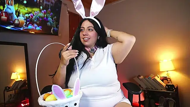 coraline latin online show from 03/30/26, 08:54