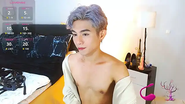 WildestTwink online show from 04/17/26, 03:48