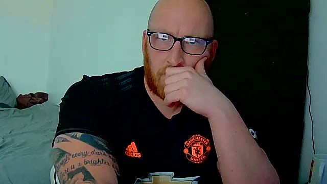 Tilerdadbod online show from 05/18/26, 03:51