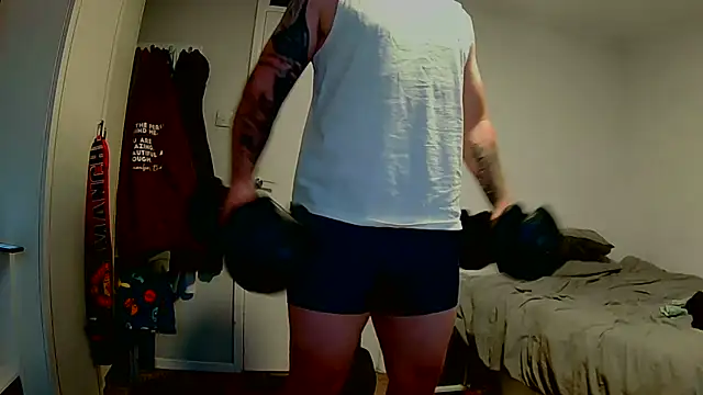 Tilerdadbod online show from 07/18/26, 08:01