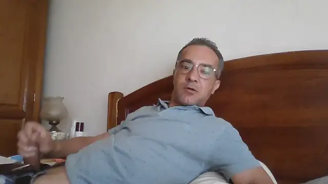 CarlosRocha73 online show from 05/25/26, 11:05