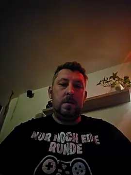 ktmtom247 online show from 12/15/25, 04:06