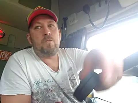 ktmtom247 online show from 12/22/25, 09:50