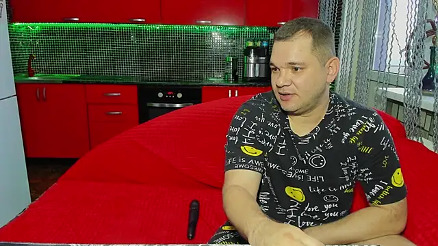 Snapshot of sladkayapara2019 chatting on 05/16/26, 06:43 sladkayapara2019 online show from 05/16/26, 06:43